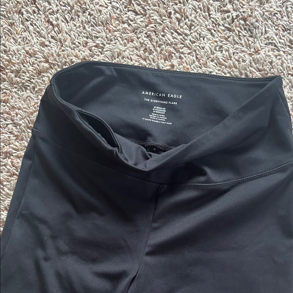 Aerie Black Flared Yoga Pants - Picture 3 of 4